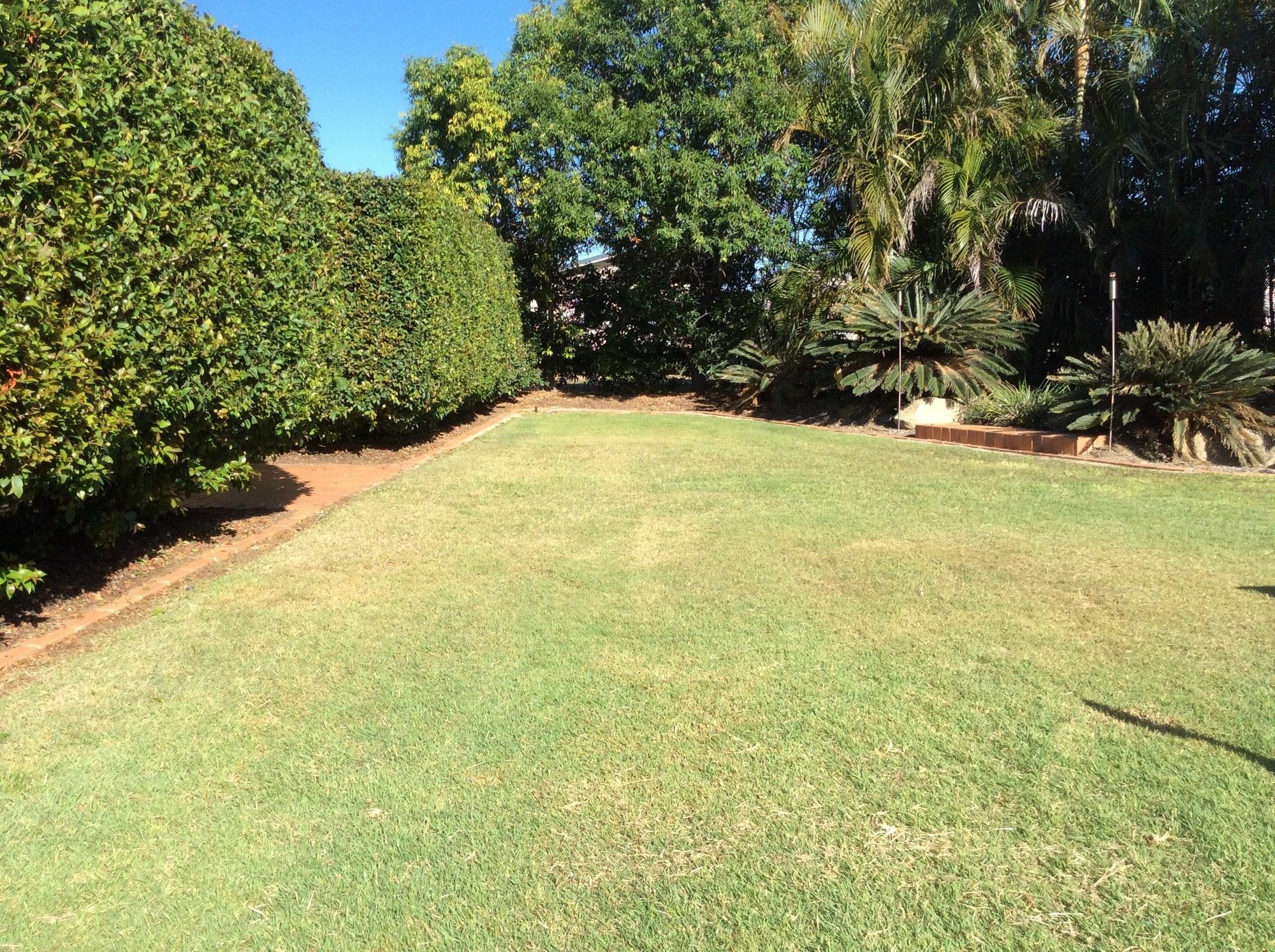 Pritchard Road Country Resort Emerald Luaran gambar
