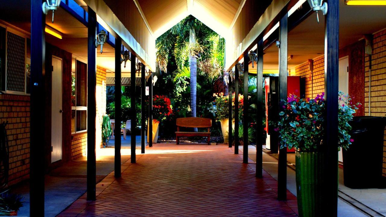 Pritchard Road Country Resort Emerald Luaran gambar